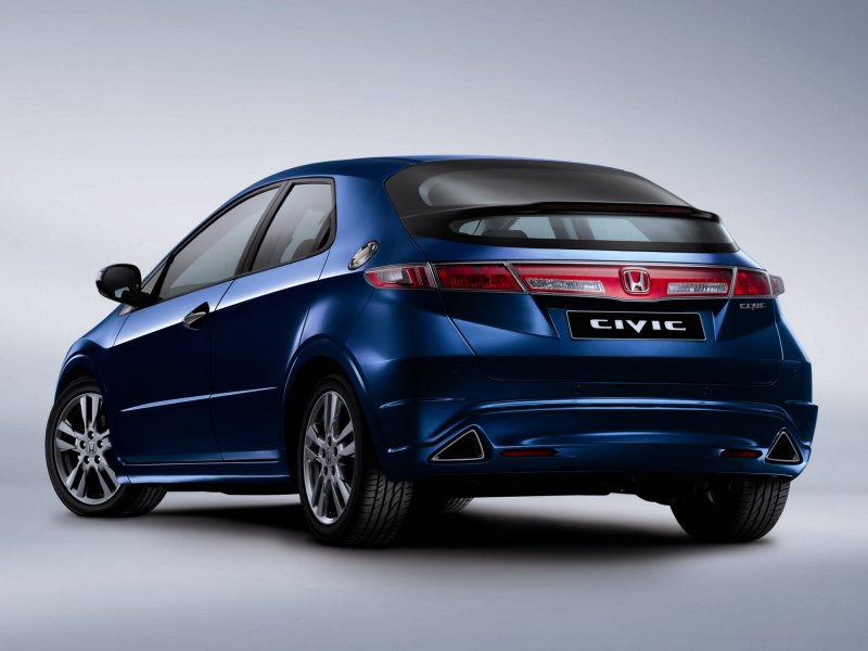 Купить фаркоп на Honda в Горловке